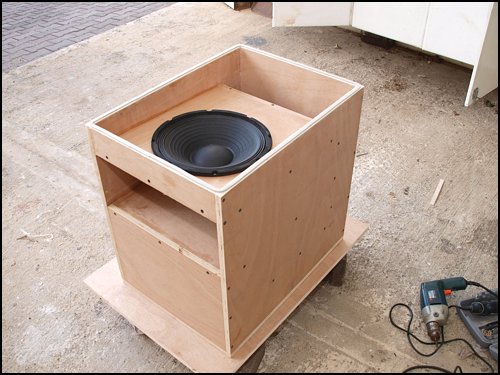 The Subwoofer DIY Page v1.1 - Projects : "Proof of Concept #2"